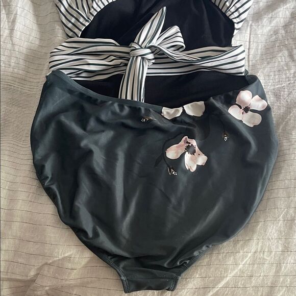 Striped Forest Green  and White One-Piece Swimsuit. - Picture 5 of 7